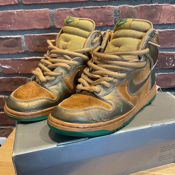 Nike SB Dunk High Luckys released 2004 sz 9 - Picture 2 of 4
